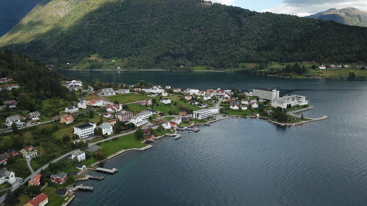 Hotell Balestrand Hotel 3*